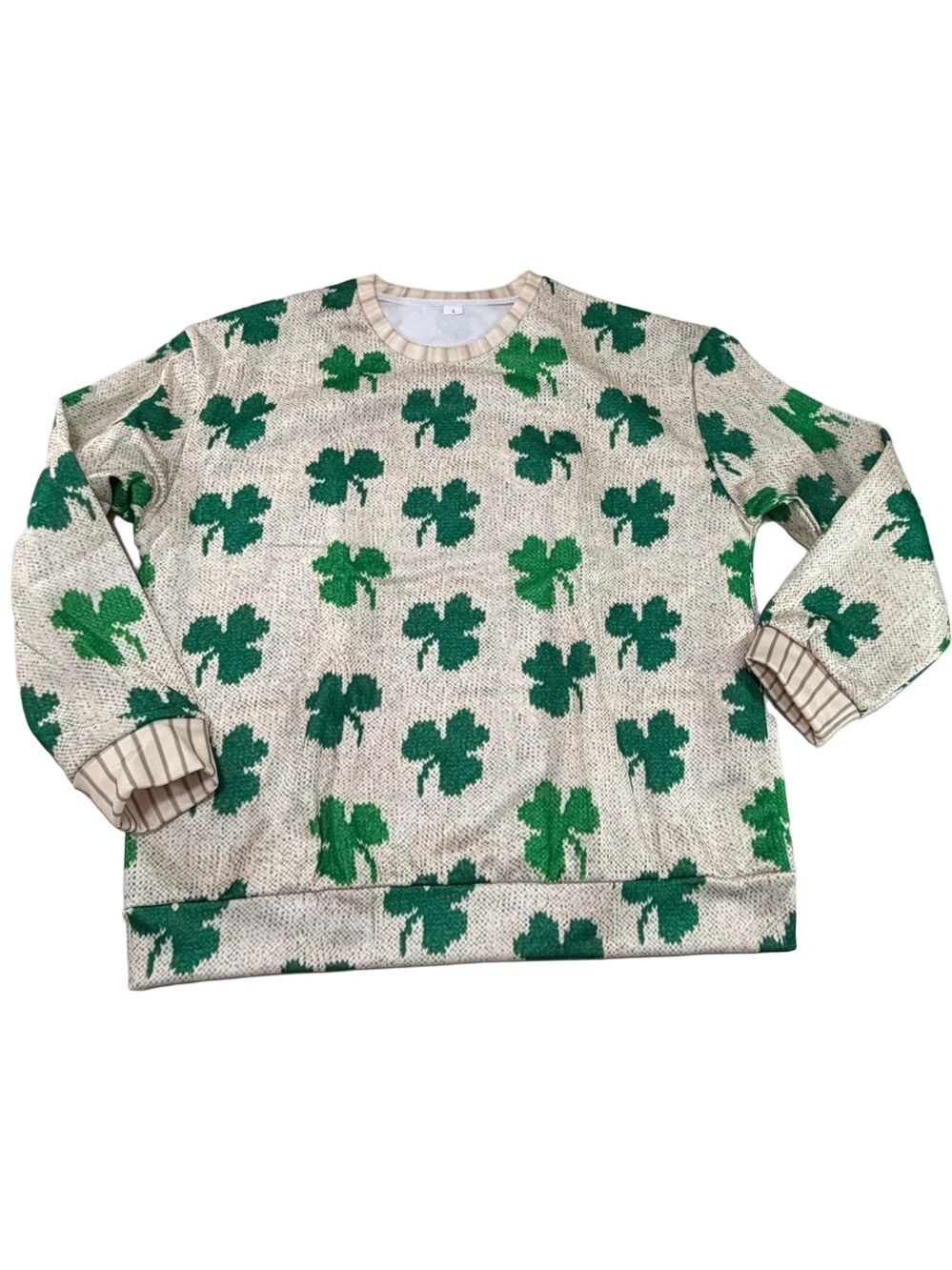 Women’s Cream and Green Shamrock Pullover Crewneck Long Sleeve Top Size L #26040